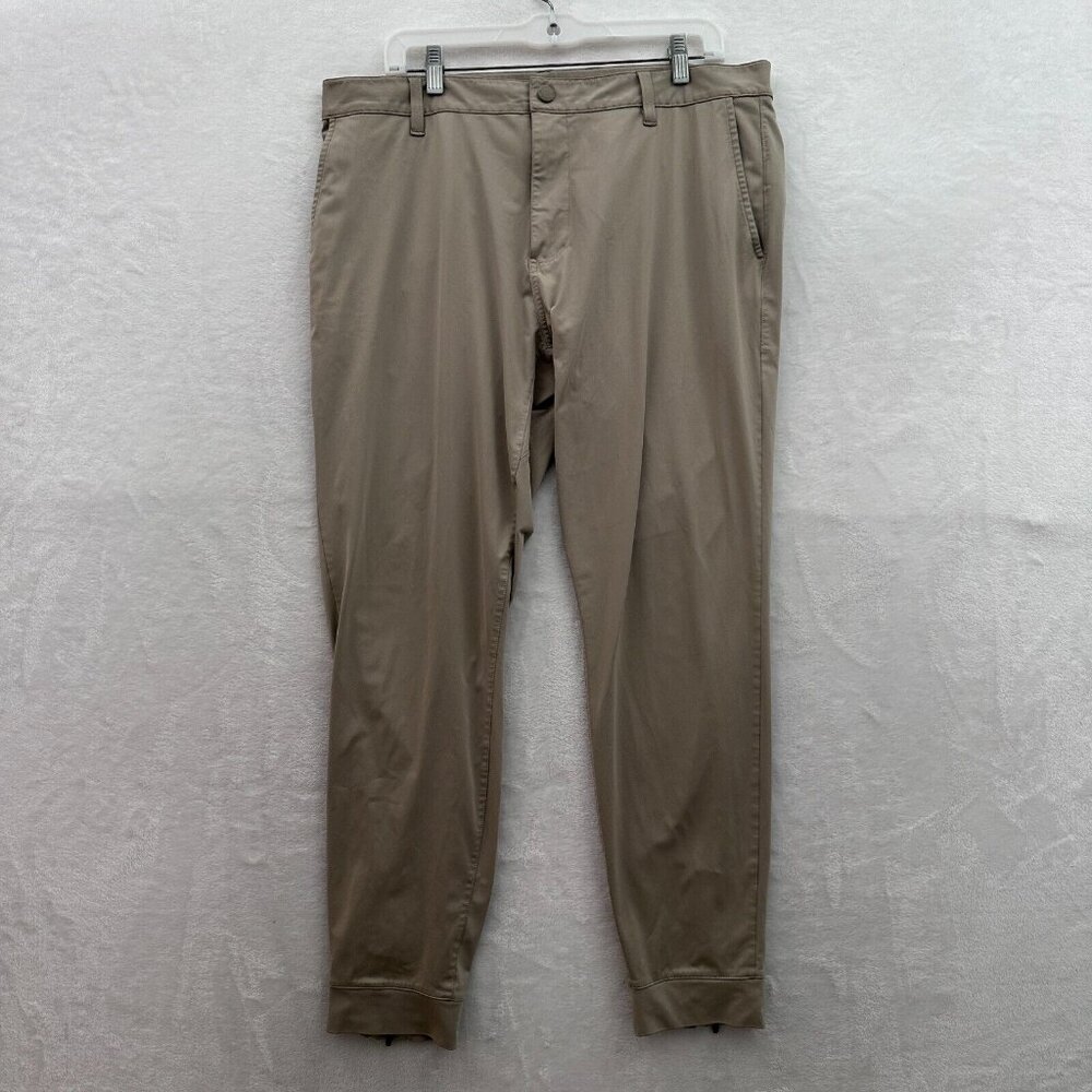 RHONE Men's Khaki/Taupe Jogger Pants